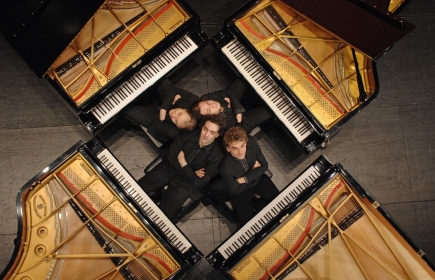 Clubprojekt 2012 - «Fo(u)r Pianos!»
